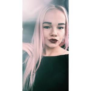 Meet your Posher, Alayna